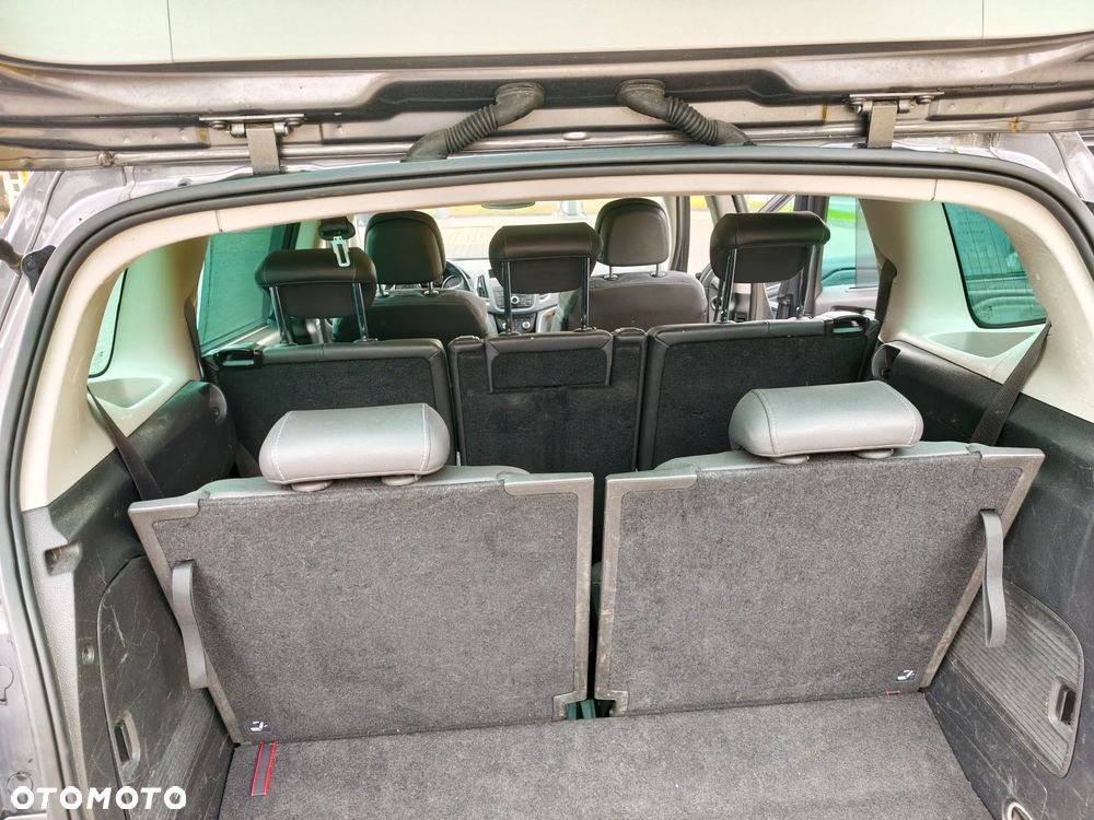 Opel Zafira 1.4 T Cosmo EcoFLEX S&S - 10