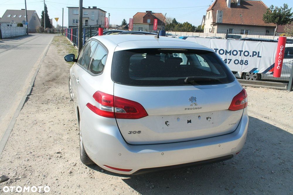 Peugeot 308 - 7