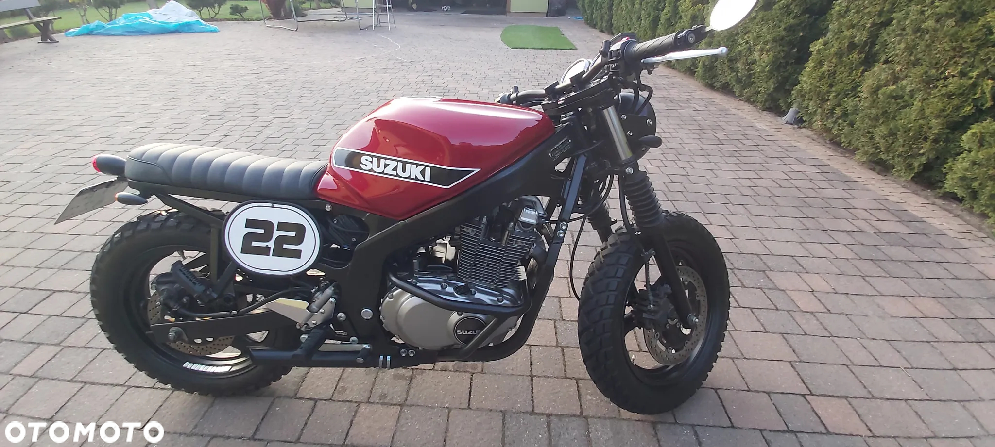 Suzuki GS - 8
