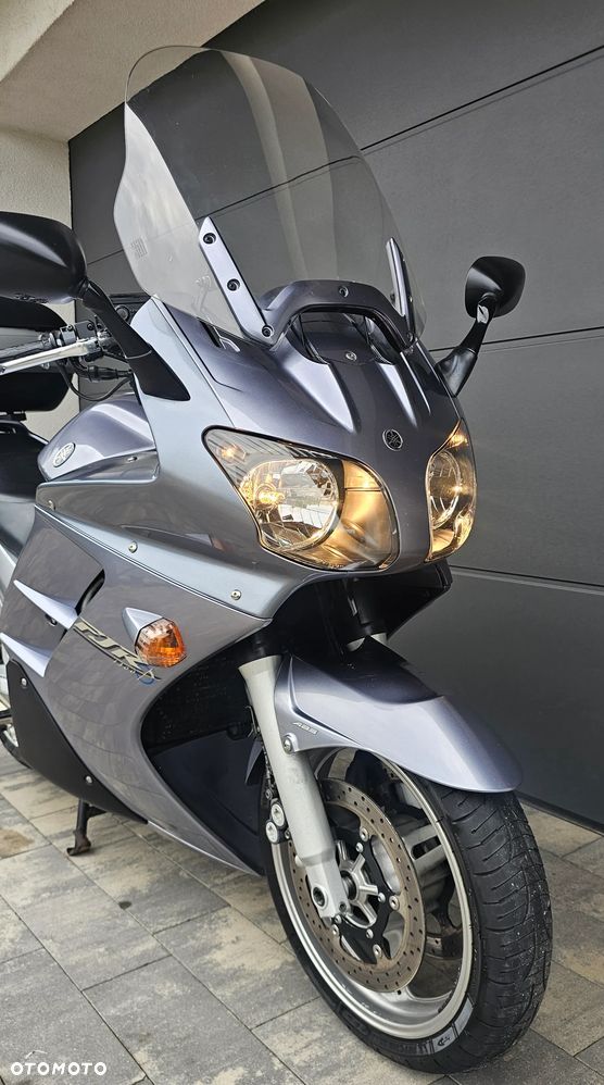 Yamaha FJR - 14