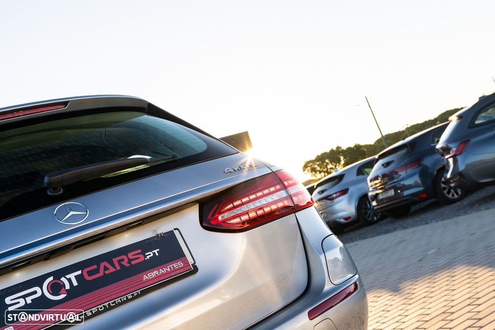 Mercedes-Benz E 300 de Avantgarde 4Matic - 10