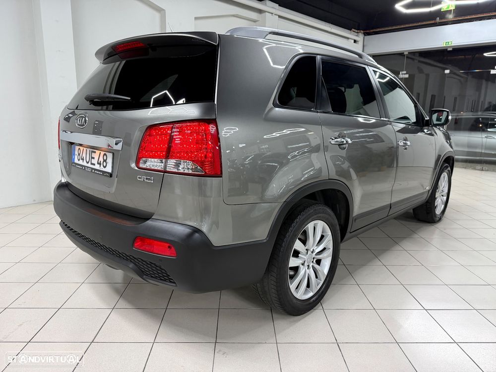 Kia Sorento 2.2 CRDi 4WD Aut. Executive - 6