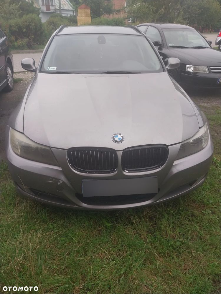 BMW Seria 3 318d - 5