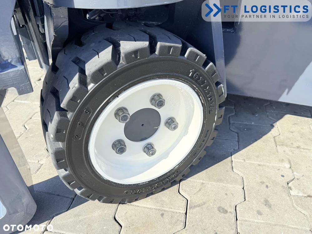 Combilift WÓZEK CZTEROKIERUNKOWY - WIELOKIERUNKOWY | COMBILIFT CB3000 | DIESEL | TRIPLEX 5500MM | PRZESUW WIDEŁ | POZYCJONER WIDEŁ | WOLNY SKOK | NOWE OPONY | PO SERWISIE | STAN IDEALNY - 11