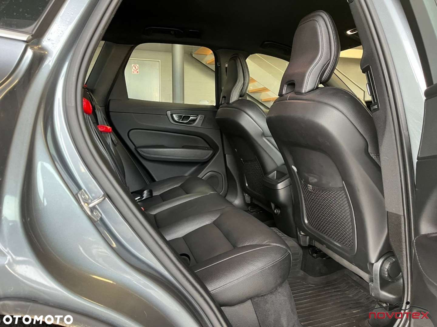 Volvo XC 60 D3 R-Design - 23