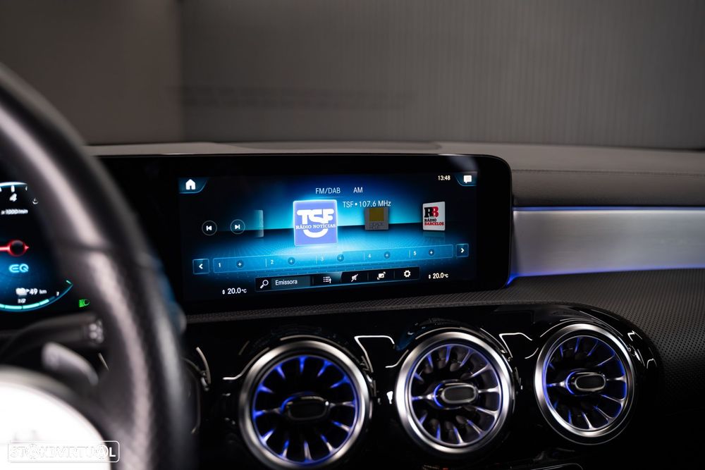 Mercedes-Benz A 250 e AMG Line - 37