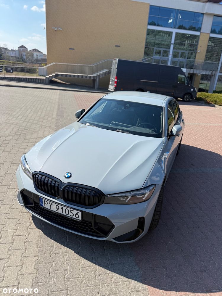 BMW Seria 3 330i M Sport - 18