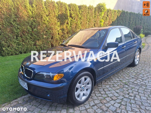 BMW Seria 3 318i Edition Exclusive