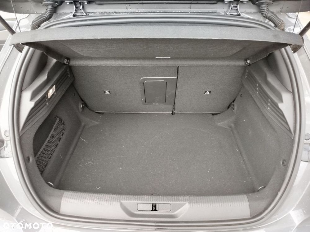 Peugeot 308 - 14