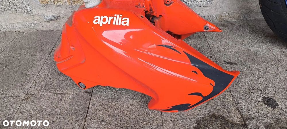 APRILIA PEGASO STRADA 660 koło felga ZBIORNIK BAK PALIWA OŚKA ZACISK - 32