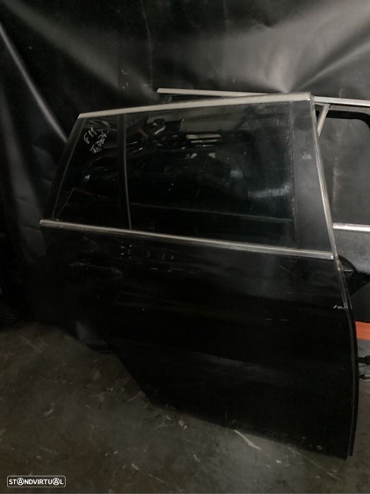Porta traseira direita de BMW F11 - 1