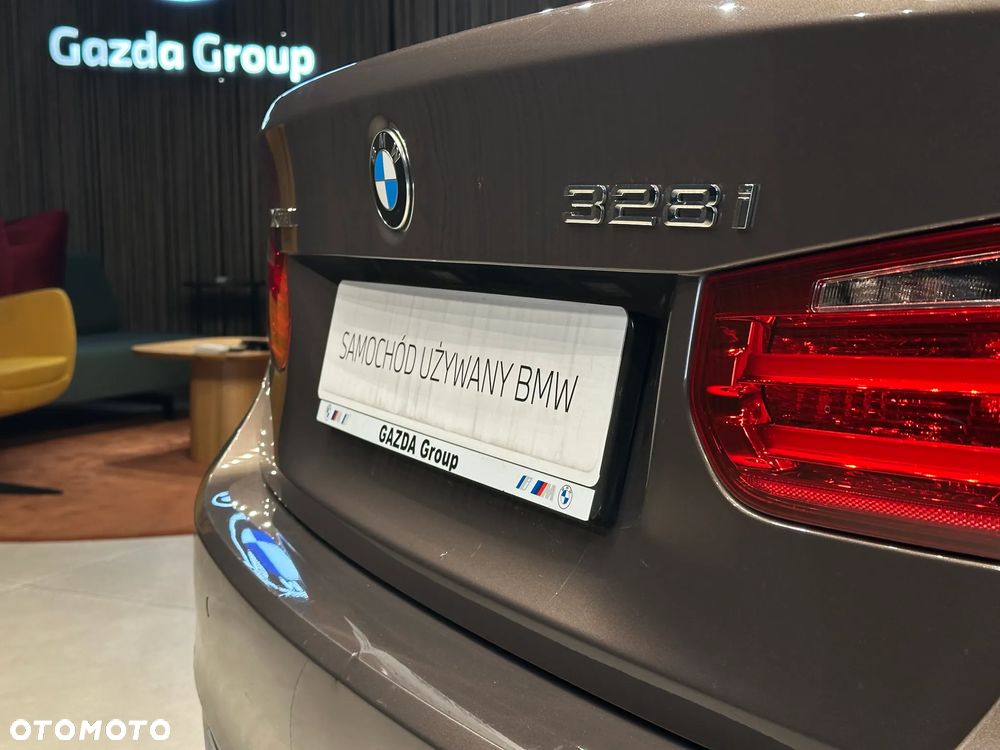 BMW Seria 3 - 11
