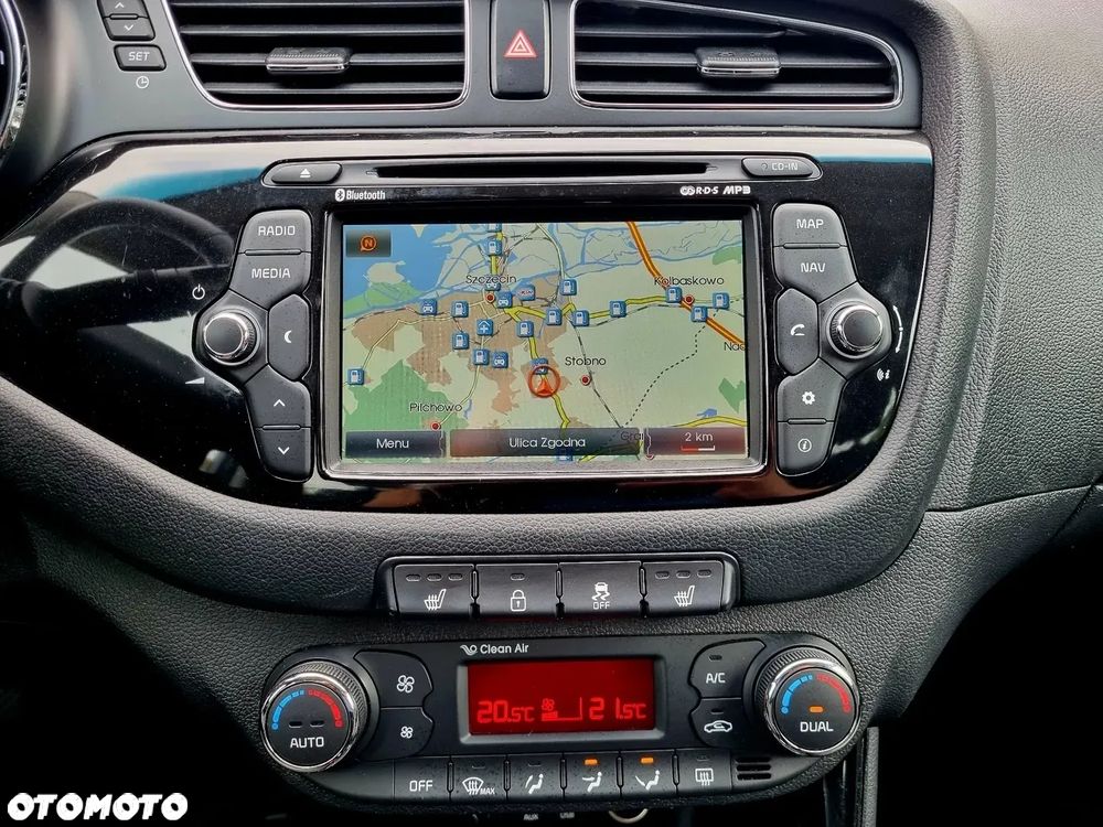 Kia Ceed 1.6 CRDi 128 ISG Dream Team Edition - 17