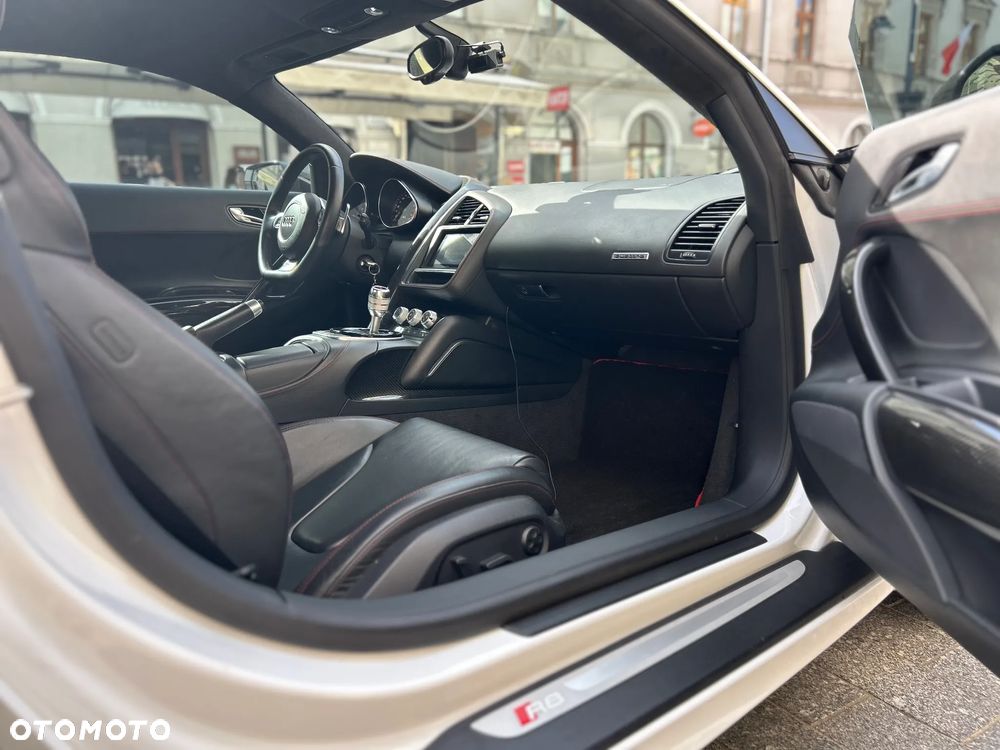 Audi R8 Coupé 5.2 Quattro S tronic - 9
