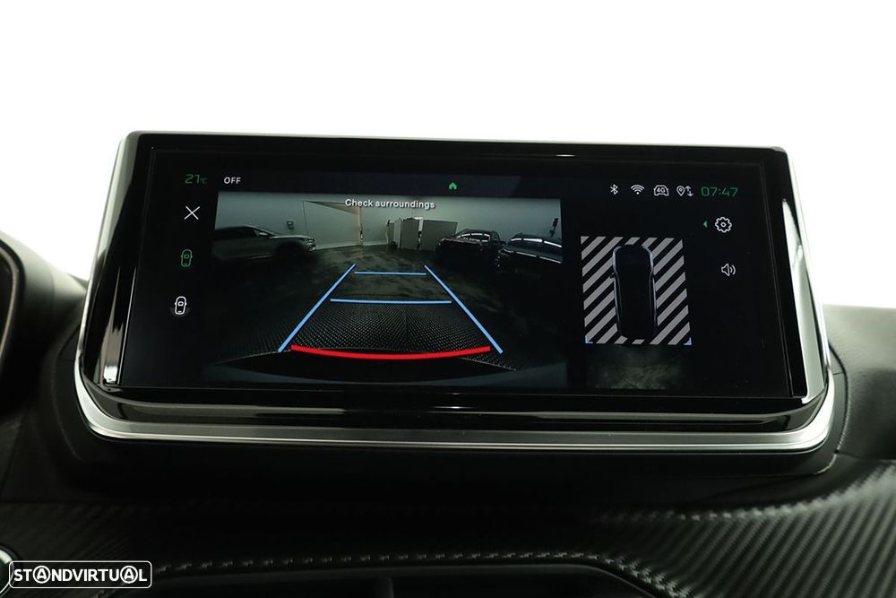Peugeot 2008 1.2 PureTech Allure - 12