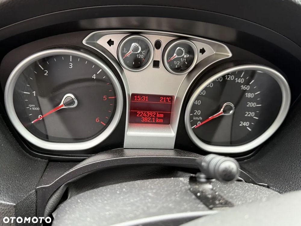 Ford Kuga 2.0 TDCi Titanium - 11