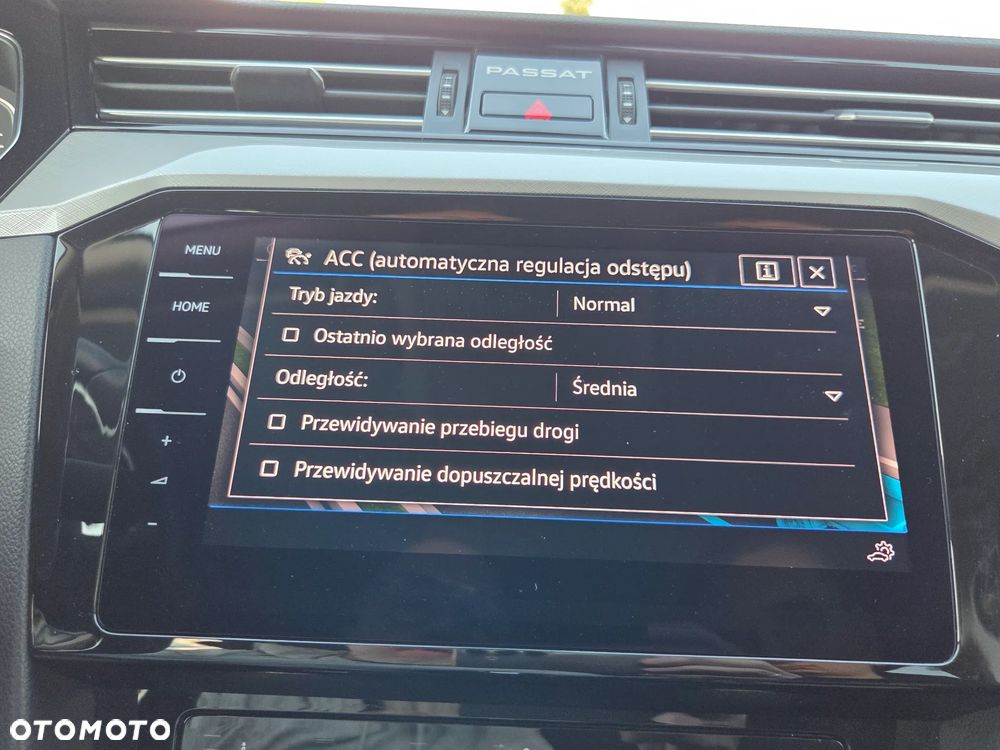 Volkswagen Passat - 25