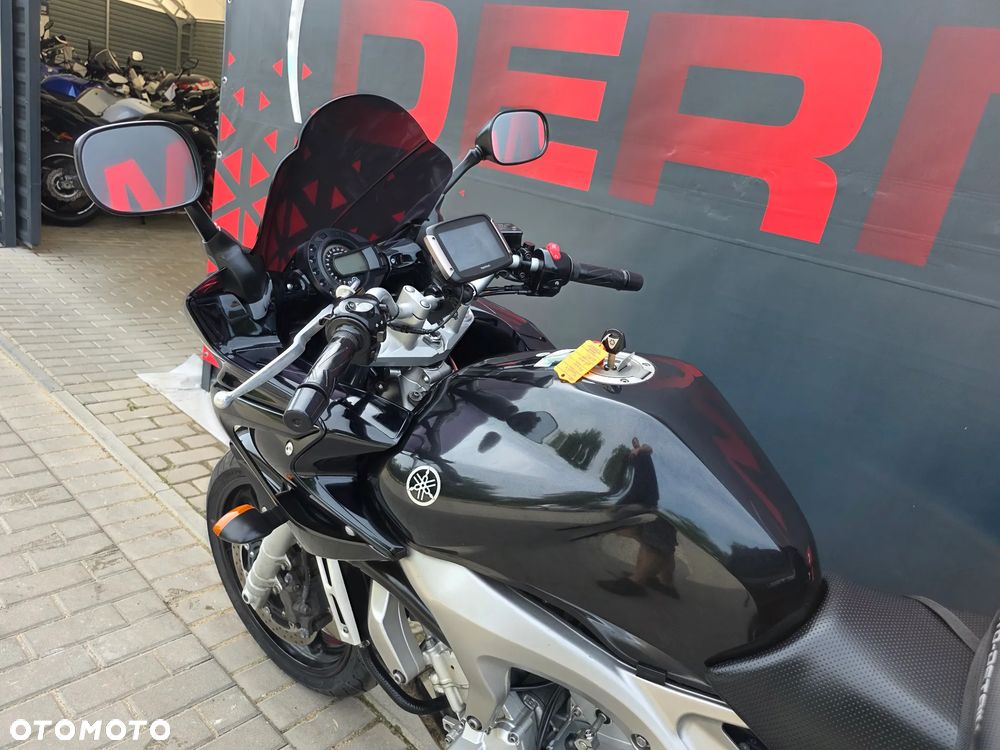 Yamaha FZ6 - 9