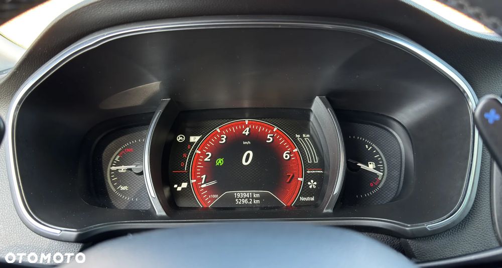 Renault Megane ENERGY TCe 205 EDC GT - 20