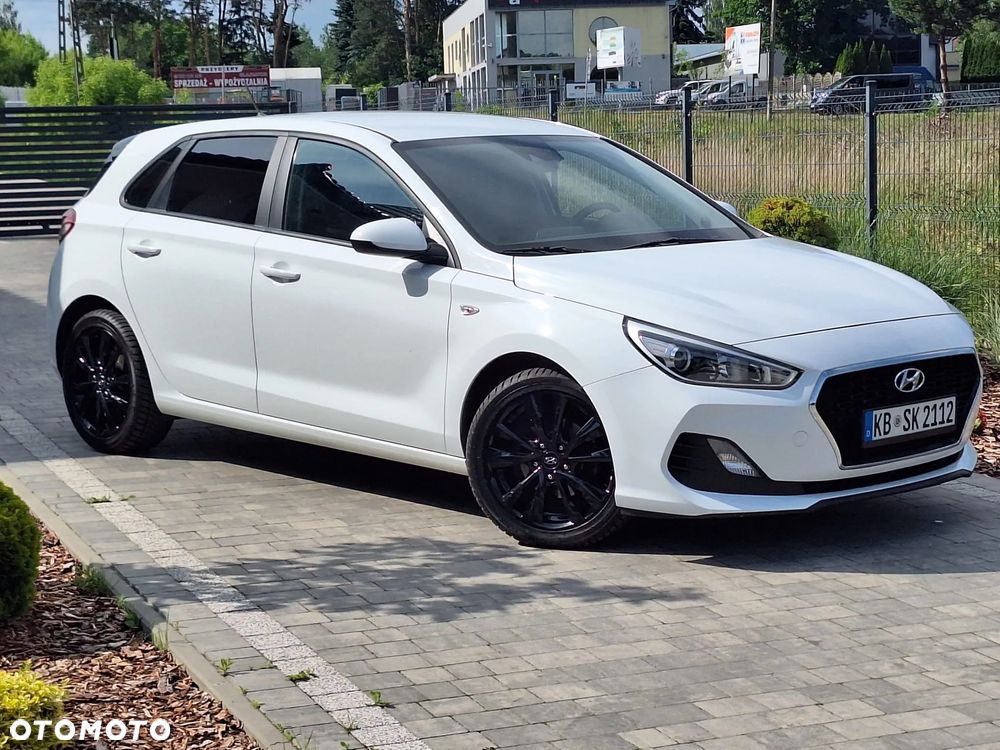 Hyundai i30 1.4 Select - 11