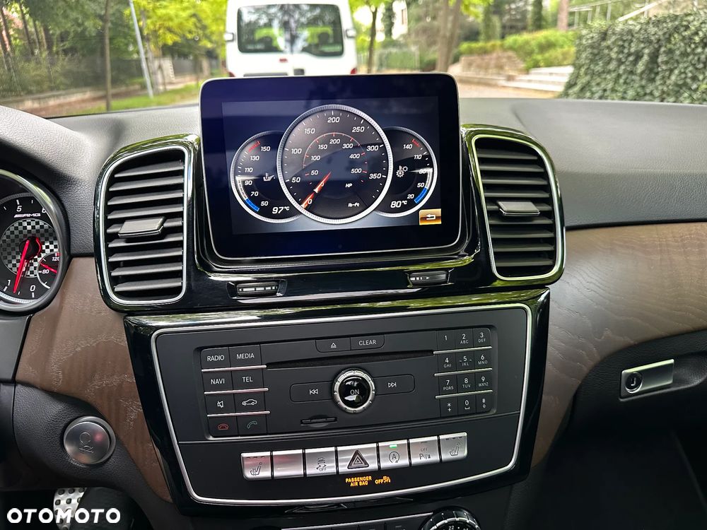 Mercedes-Benz GLE AMG 43 4Matic 9G-TRONIC AMG Line - 28