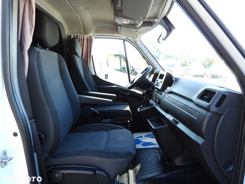 Renault MASTER  PLANDEKA 10 PALET WEBASTO TEMPOMAT LEDY PNEUMATYKA KLIMATYZACJA  165KM - 34