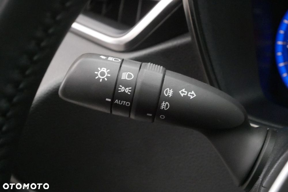 Toyota Corolla 1.8 Hybrid Comfort - 25