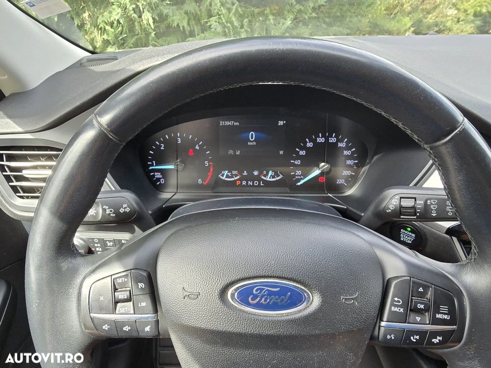 Ford Kuga 2.0 EcoBlue 4x4 Aut. TITANIUM - 25