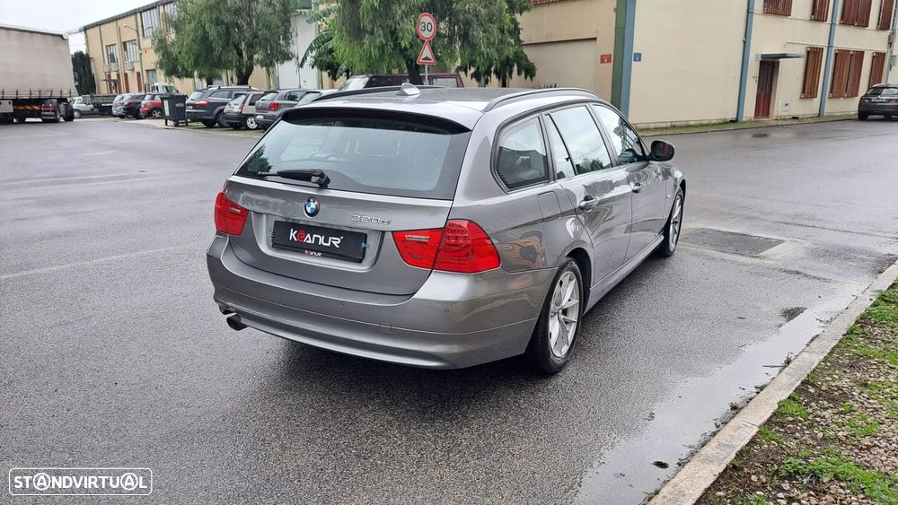 BMW 320 d Touring LifeStyle Auto - 19