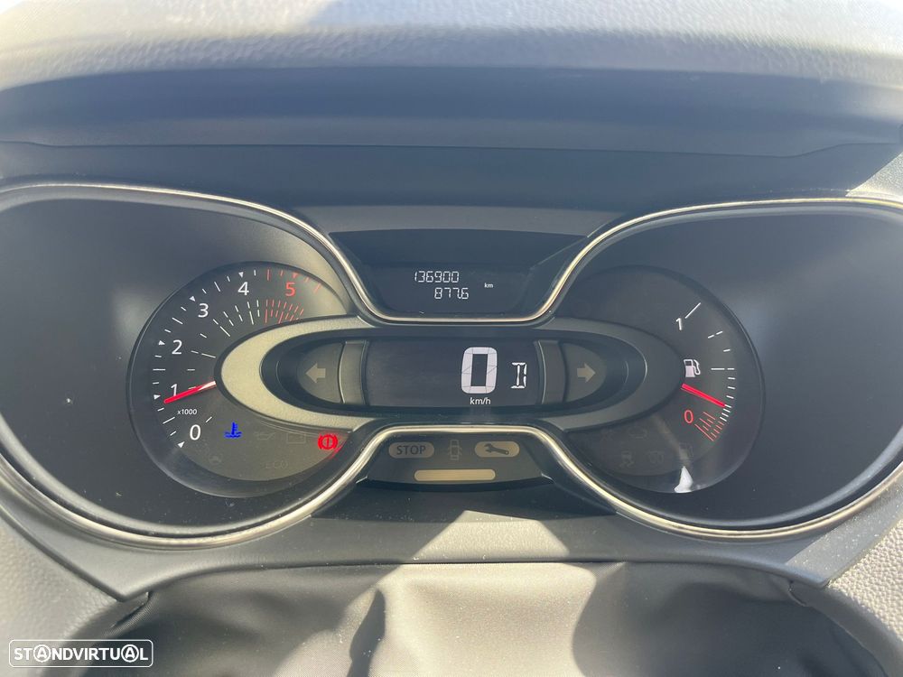 Renault Captur 1.5 dCi Exclusive EDC - 9