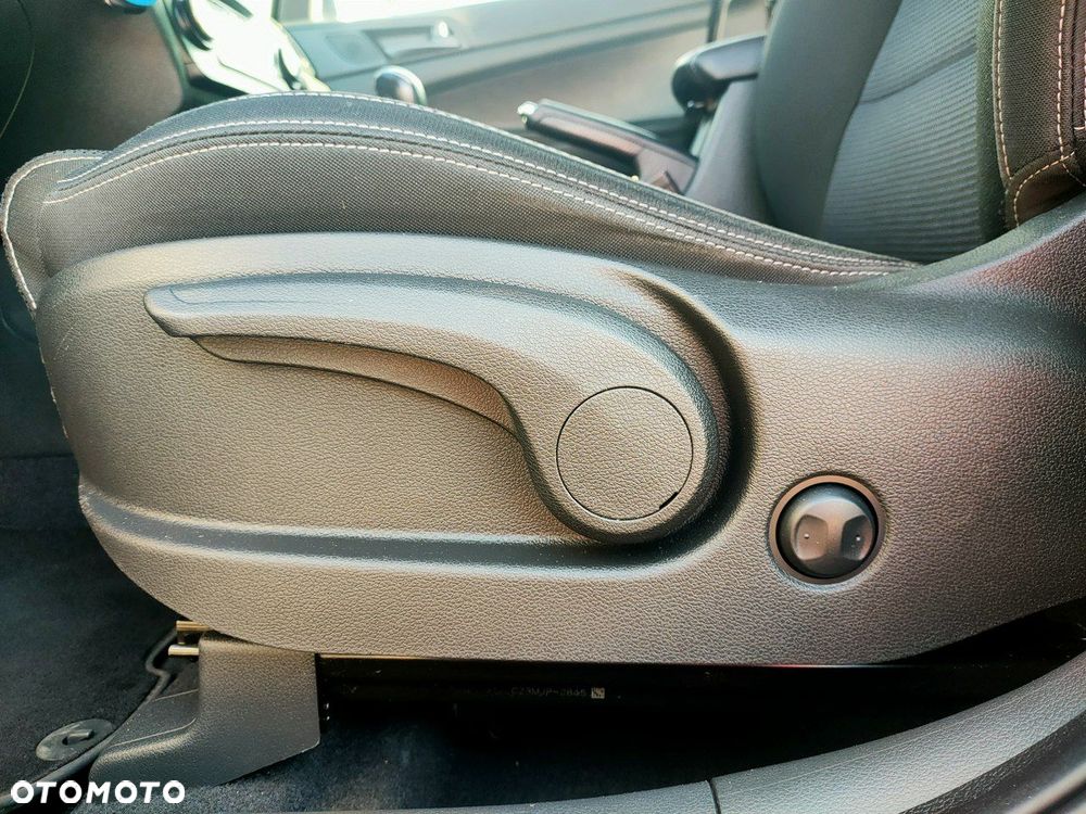 Hyundai Tucson 1.6 GDi 2WD Trend - 32