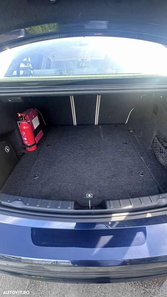 BMW Seria 3 330e iPerformance Advantage - 17