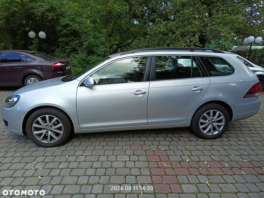 Volkswagen Golf 1.6 TDI Comfortline - 11