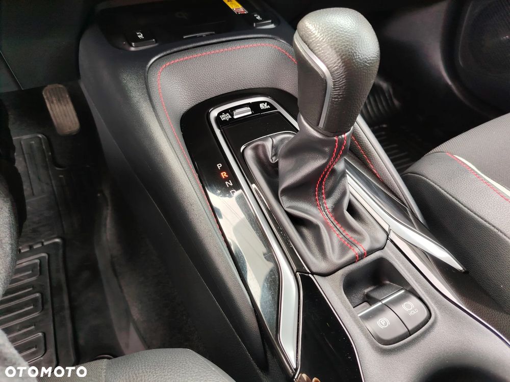 Toyota Corolla 2.0 Hybrid GR Sport Dynamic - 22