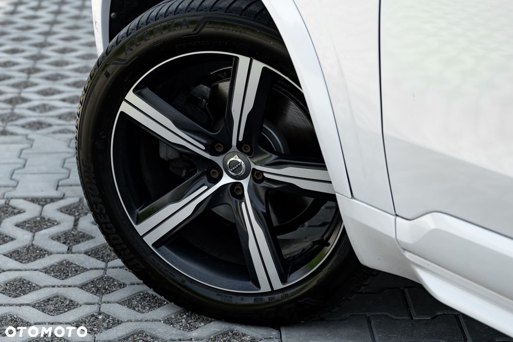 Volvo XC 90 - 12