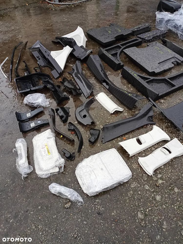 Plastiki wnętrze Dywany Wygłuszenia słupki Ford C-MAX MK2 - 12