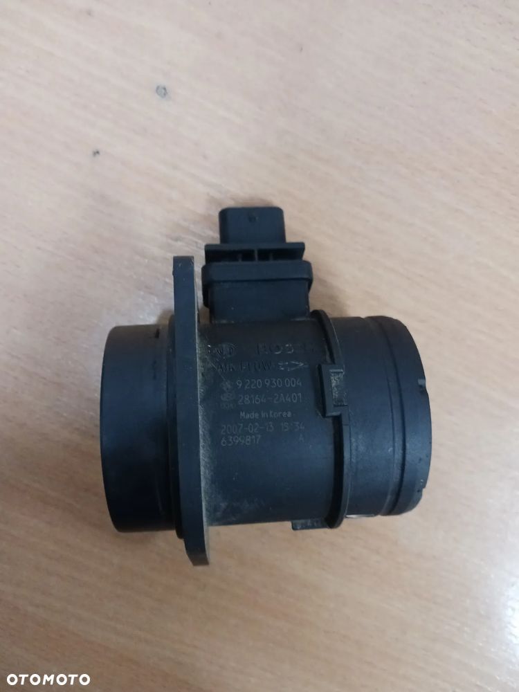 Przepływomierz Kia Hyundai 1.6 CRDI 9220930004