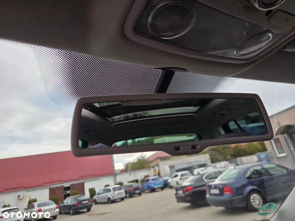 Volkswagen Tiguan 2.0 TDI DPF Sport & Style - 20