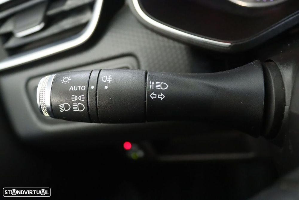 Renault Clio 1.0 TCe Limited Bi-Fuel - 14