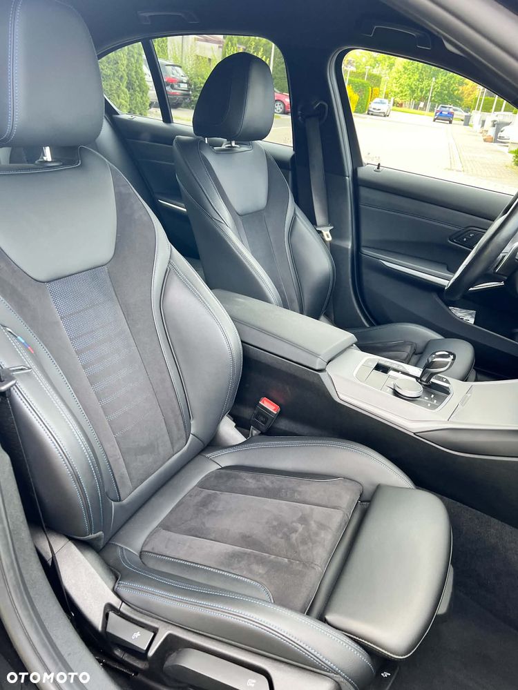 BMW Seria 3 318i Sport Line - 13