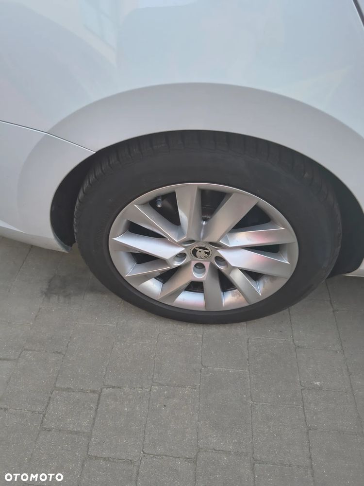 Skoda Superb - 15