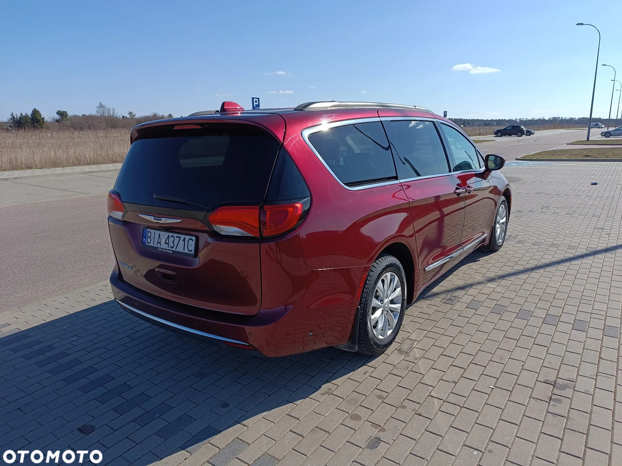 Chrysler Pacifica - 15