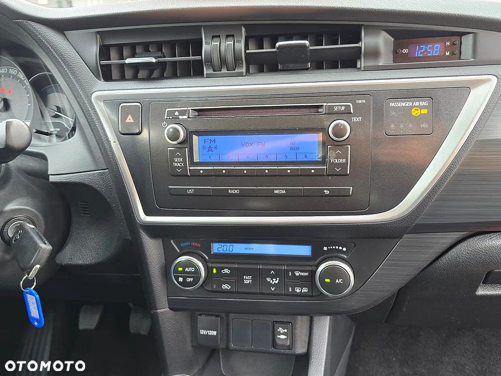 Toyota Auris 1.33 Dual-VVT-i Comfort - 30