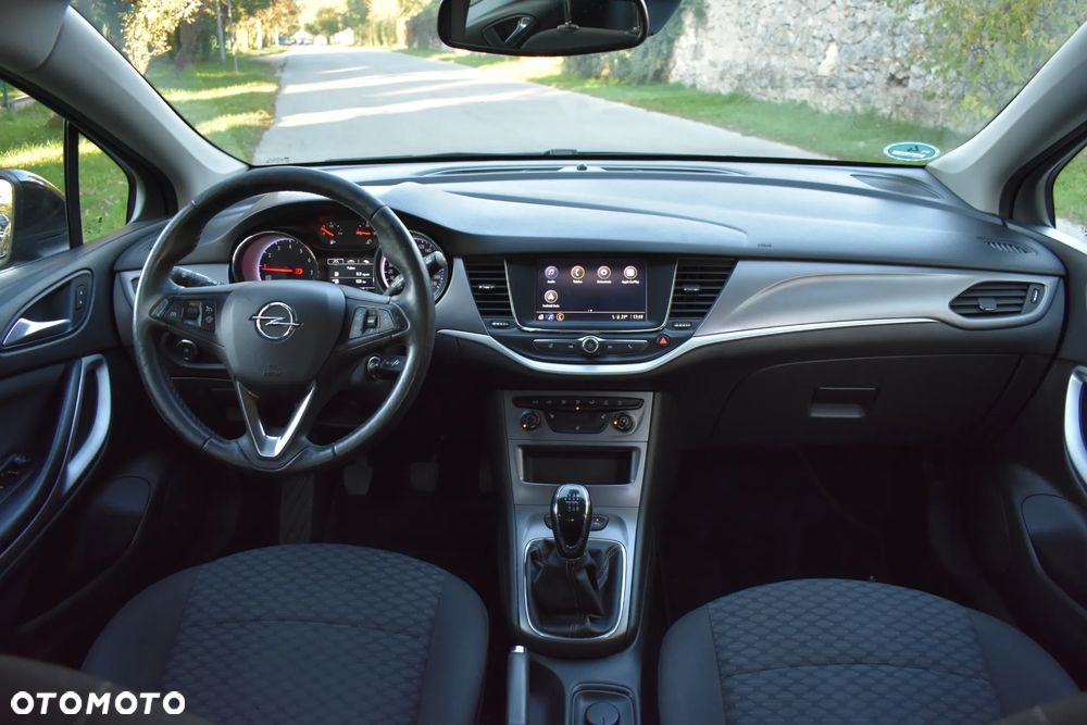 Opel Astra 1.2 T 2020 S&S - 19