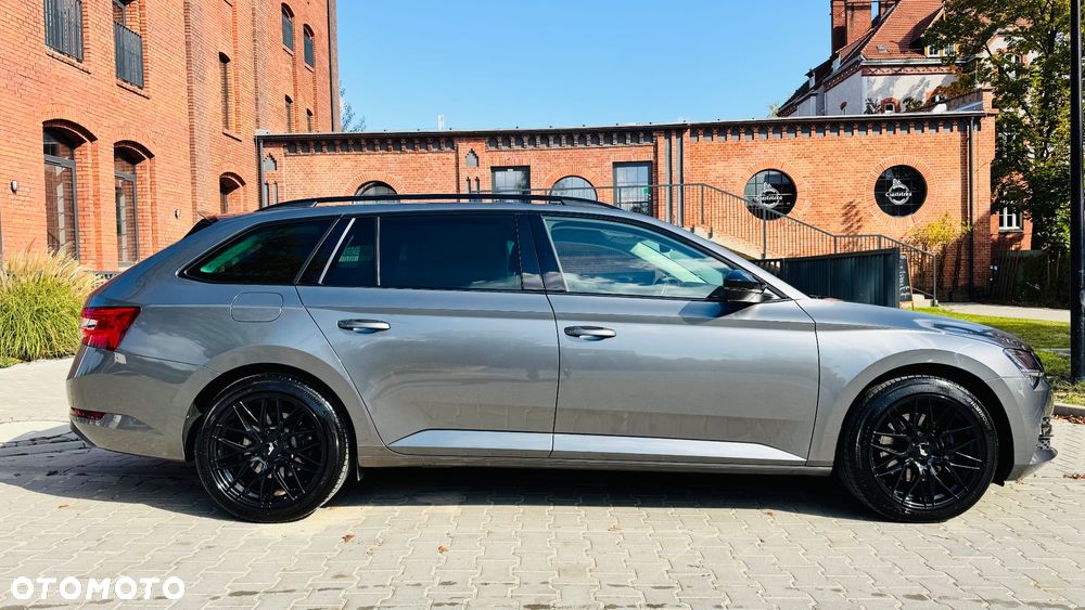 Skoda Superb 2.0 TDI SCR Style DSG - 3