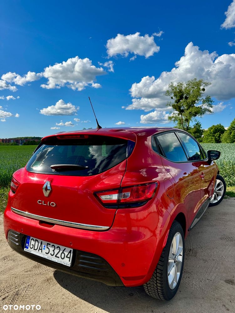 Renault Clio 1.2 16V Limited - 8