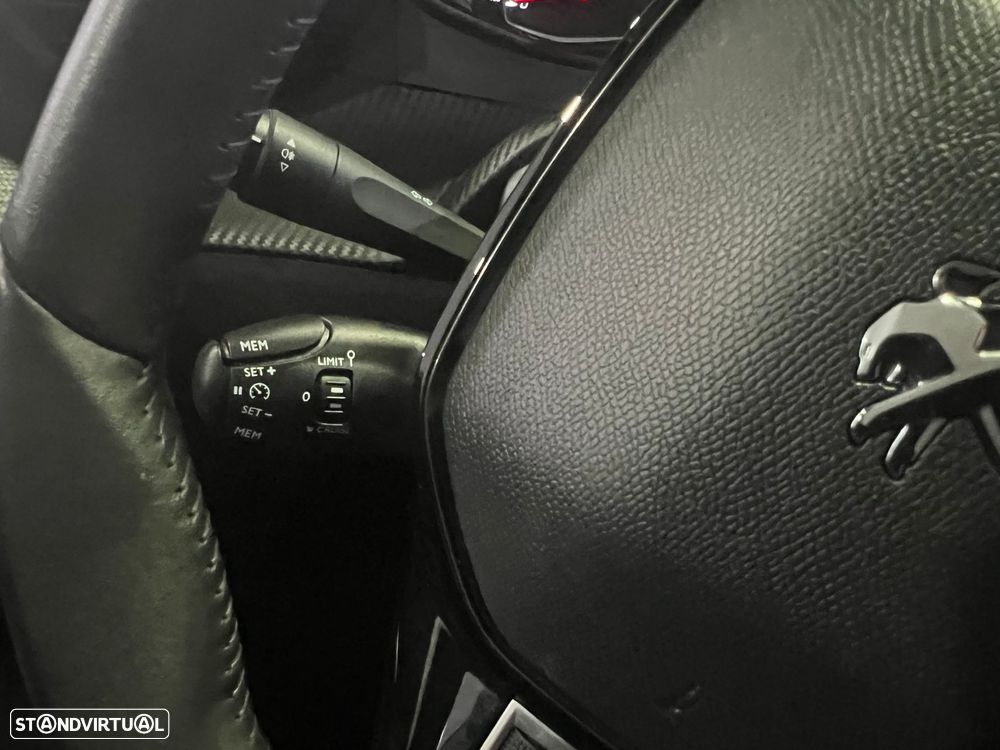 Peugeot 208 1.5 BlueHDi Allure Pack - 14