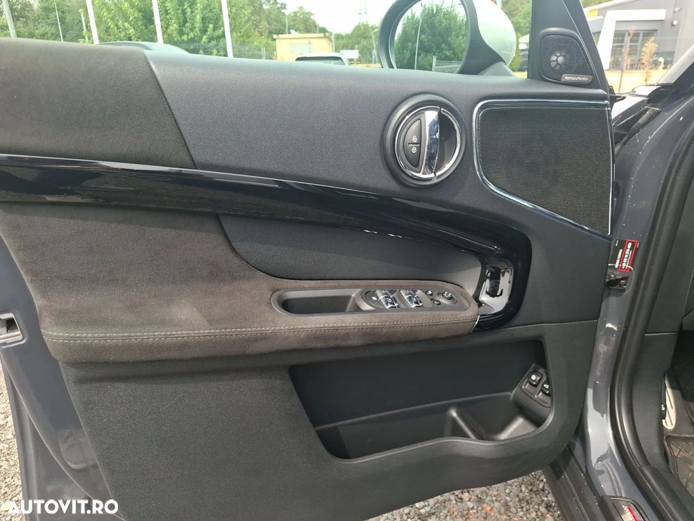 Mini Countryman - 22