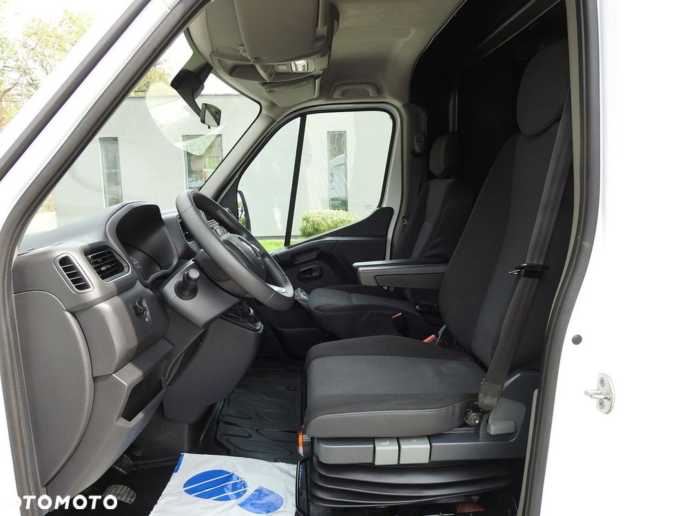 Renault MASTER PLANDEKA 10 PALET WEBASTO TEMPOMAT KLIMATYZACJA LEDY PNEUMATYKA  165KM - 27