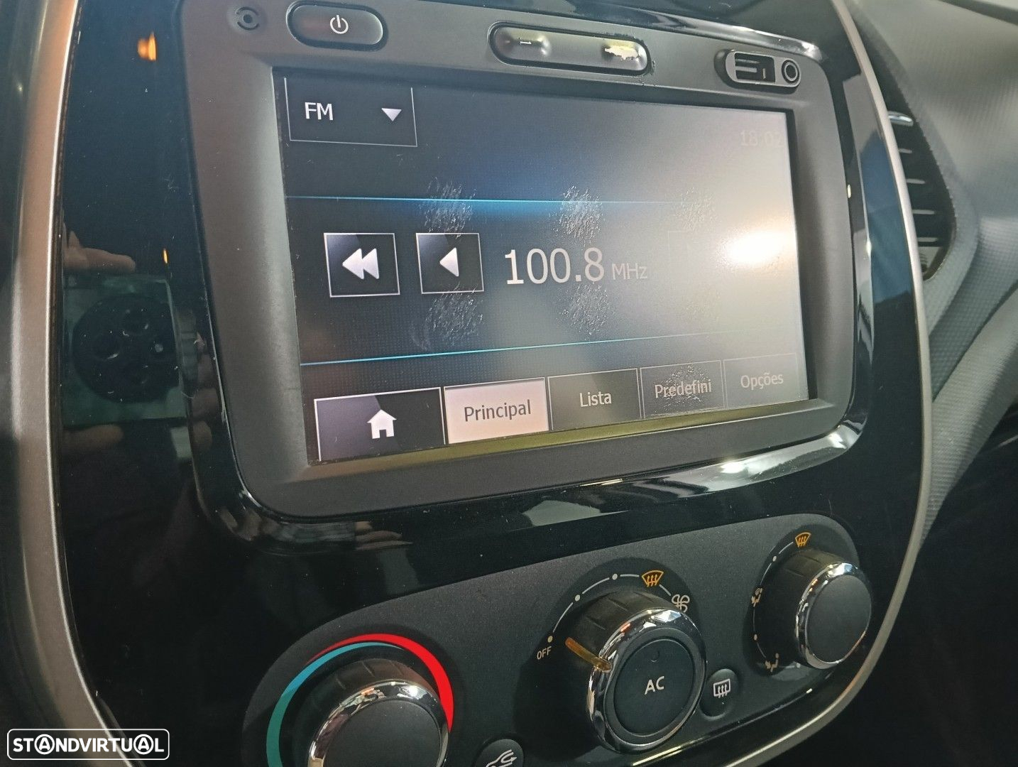 Renault Captur 1.5 dCi Exclusive - 28